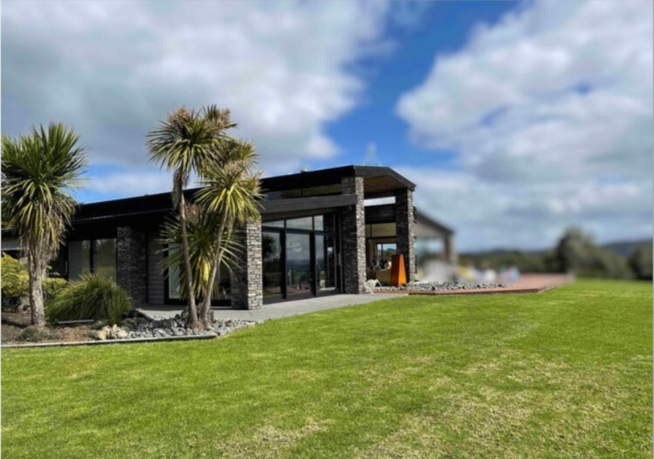 Matapouri & Tutukaka Spectacular Coastal Views- Aroha Luxury Guest Suite 외부 사진